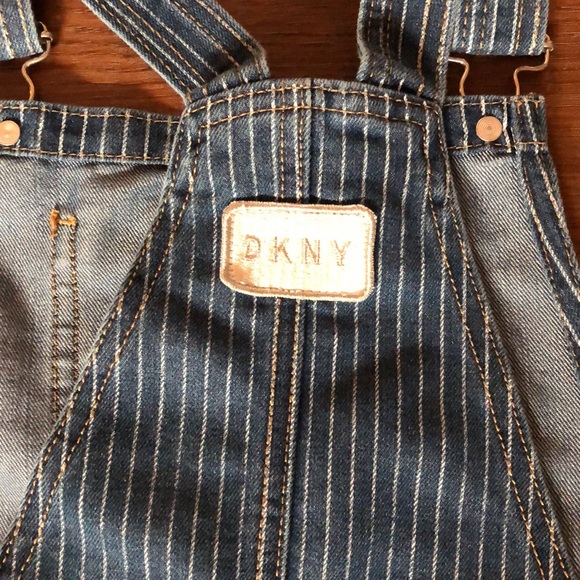 GIRLS - DKNY Stripe Short Overalls - Size 10 - Picture 7 of 9
